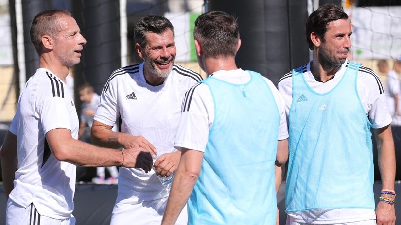 Čeferin: "Superliga je zauvijek gotova, a kontroverznim pravilom bavit će se Zvonimir Boban"
